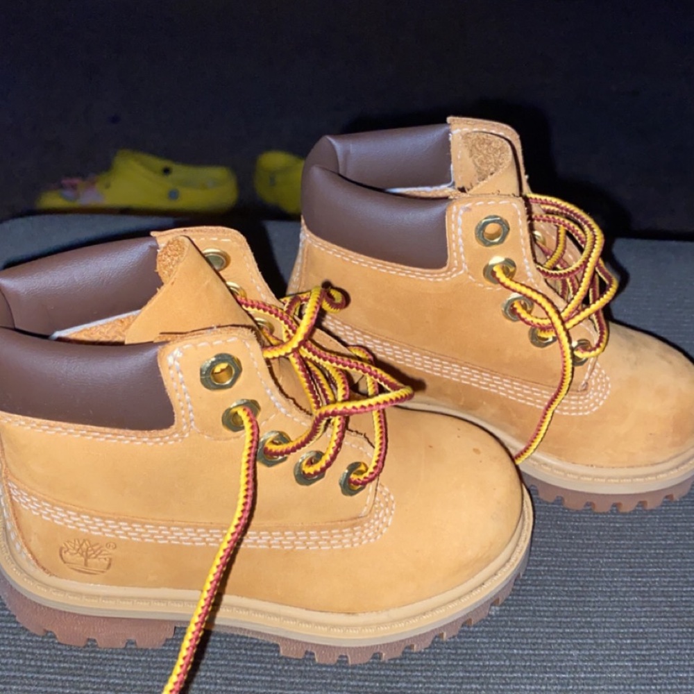 Toddler Timberland boots size 6c